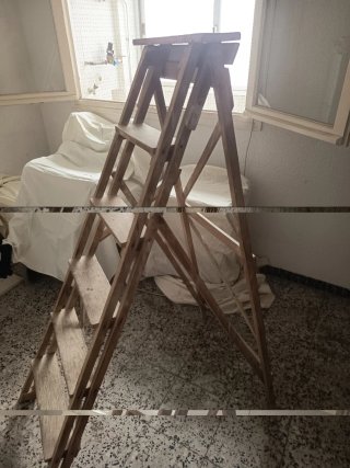 Escalera de madera antigua