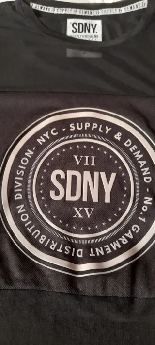Camiseta Malla SDNY Supply & Demand Negra Talla Ún