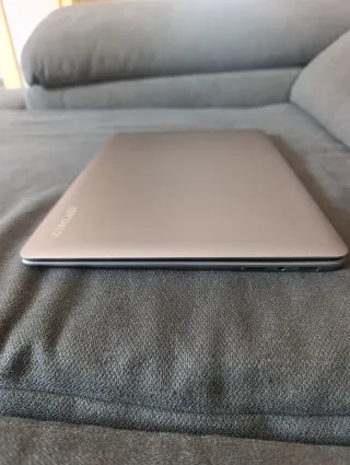 Portátil Teclast Plata