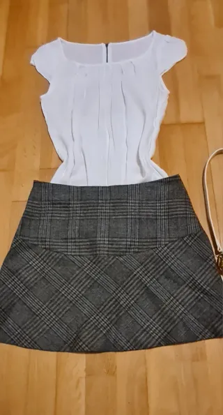 Falda Zara Talla S Gris Cuadros