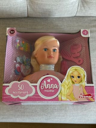 Muñeca Anna Maquillaje y Accesorios Nuevo