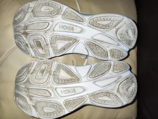 Hoka Bondi 8 Scarpe da Corsa Taglia 42