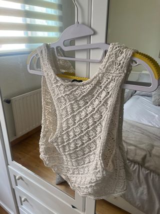 Top ganchillo blanco Stradivarius