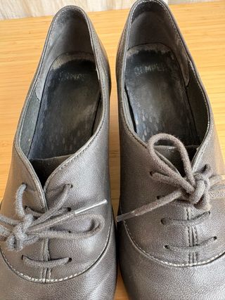 Zapatos Camper grises