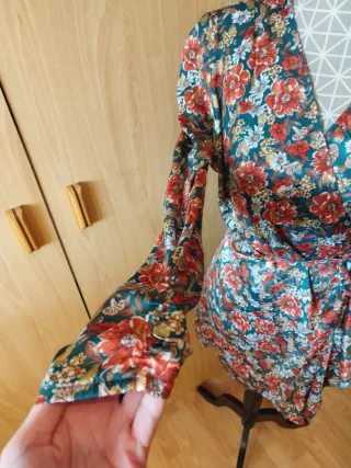 Vestido corto estampado flores talla única