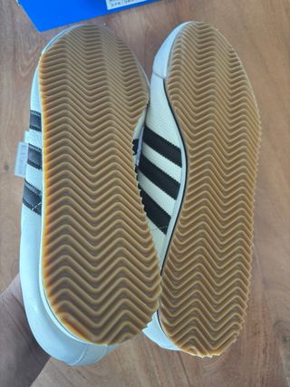 Zapatillas Adidas K74 Piel Blancas y Negras