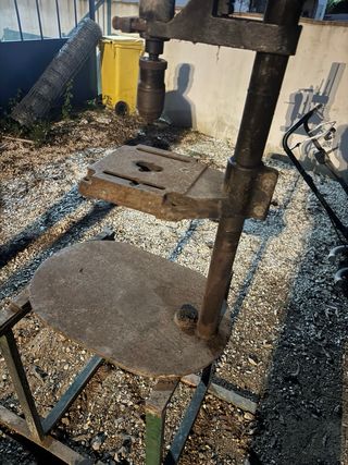Taladro de columna industrial