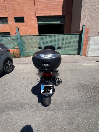 Yamaha TMAX 500 – 2011 – Muy cuidada + extras.