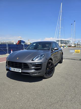 Porsche Macan GTS 360cv · Approved 2026