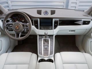 Porsche Macan GTS 360cv · Approved 2026