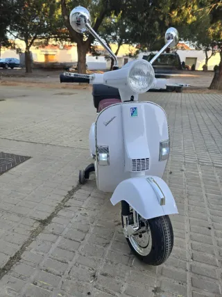 Moto Vespa infantil eléctrica ATAA Oficial Piaggio