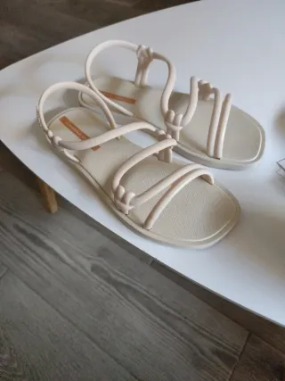 Sandalias Ipanema Beige