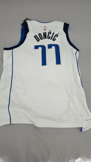 Camiseta NBA Dallas Mavericks Luka Doncic Talla XL