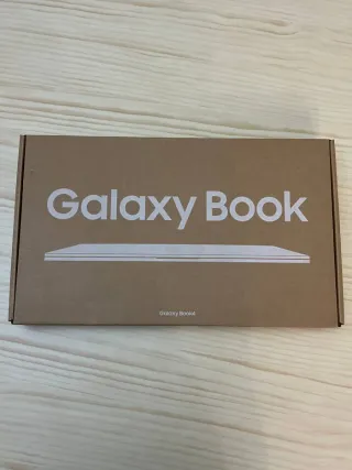 Samsung Galaxy Book4 512GB Intel Core i5 15.6FHD