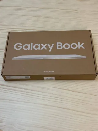 Samsung Galaxy Book4 512GB Intel Core i5 15.6FHD