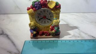 Sveglia vintage orsetti e frutta
