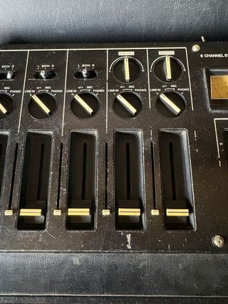Mixer vintage Sony MX-650