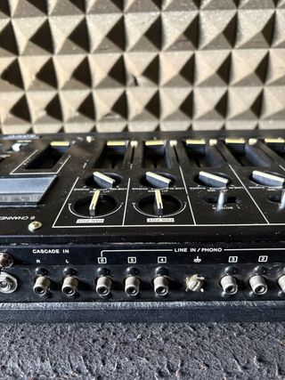 Mixer vintage Sony MX-650