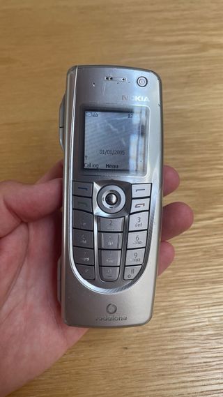 Nokia N73 y Nokia 9300