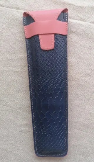 Funda piel + abanico Frida Kahlo