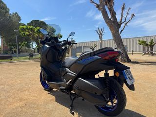 Yamaha Xmax 300