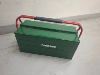 Caja herramientas metálica parkside nueva 48x22cm