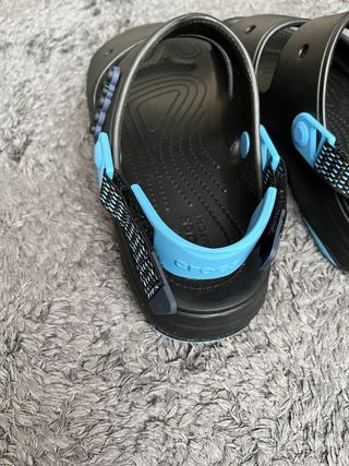 Sandalias Crocs Niños Negro/Azul