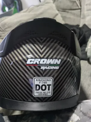 Casco de moto integral acabado carbono