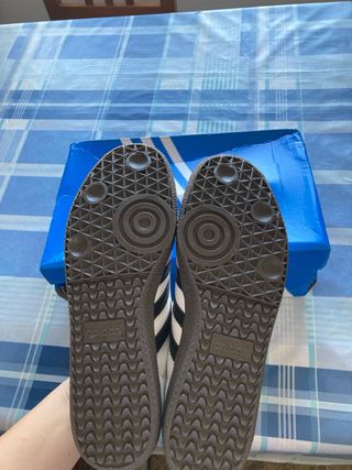 Zapatillas Adidas Samba Blancas y Negras