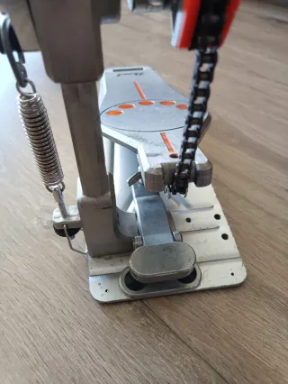 Pedal de Bombo Pearl P-930