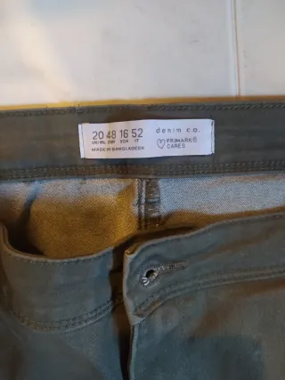 Pantalones vaqueros elásticos