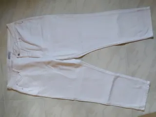 Pantalones vaqueros elásticos