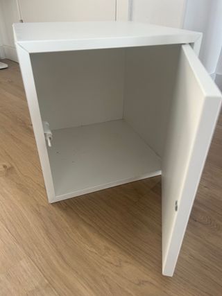 Mueble almacenaje EKET blanco Ikea con puerta