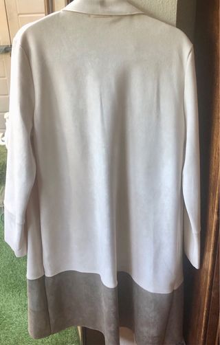 Chaqueta larga ZARA beige y marrón