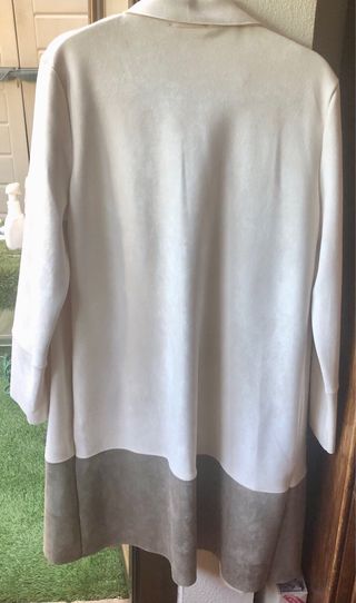 Chaqueta larga ZARA beige y marrón