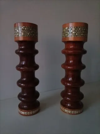 Candelabros de madera inusuales