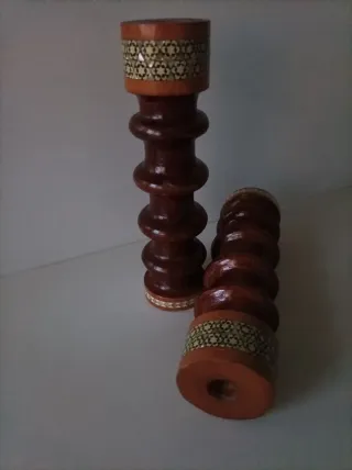 Candelabros de madera inusuales