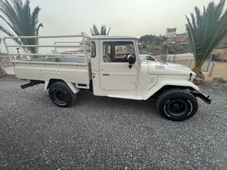 Toyota Land Cruiser 1984