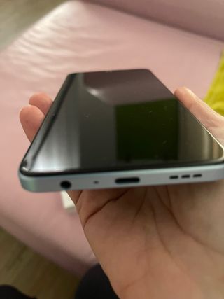Oppo A60 en caja