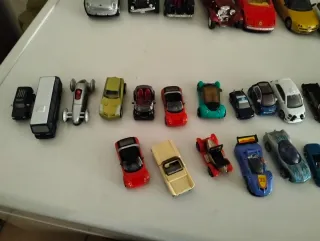 Modellini auto in miniatura collezione