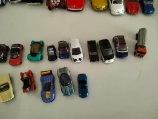 Modellini auto in miniatura collezione
