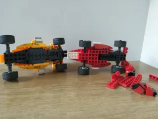 Macchinine in mattoncini