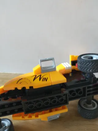 Macchinine in mattoncini