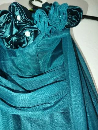 Vestido elegante verde azulado