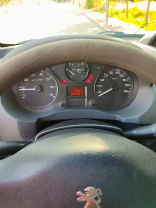 Peugeot Expert 2014