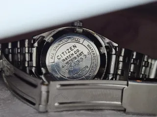 Lote 2 Relojes Seiko y Citizen mujer