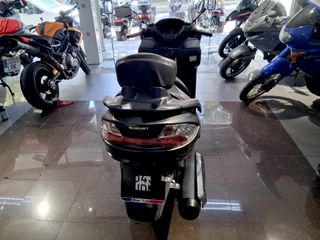 Suzuki Burgman 400