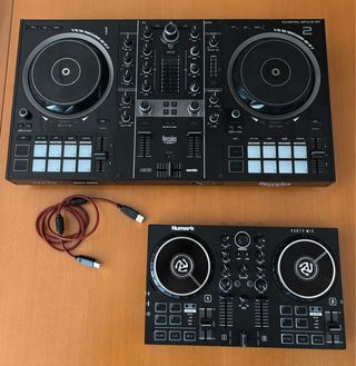 Controlador DJ Hercules DJControl Impulse 500