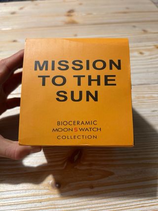 Swatch Mission to the Sun Oro