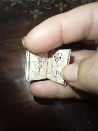 Libri in miniatura in scala 1:12